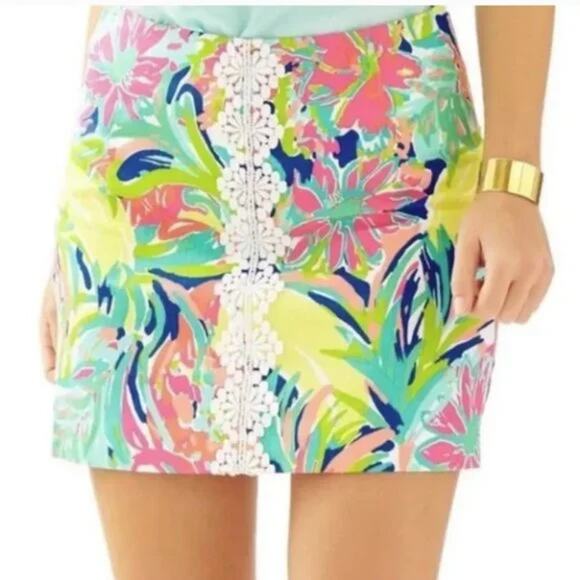 Lilly Pulitzer Dresses & Skirts - Lilly Pulitzer Rhea Tropical Skort Casa Banana Tropical Resort Vacation Sz 0